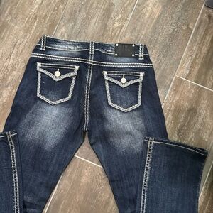 Live Hard Play Hard Design Silver Rhinestone Bootcut Mid-Rise Jeans Sz 30 L 36